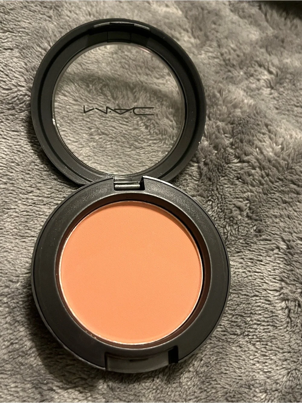 MAC Cosmetics mac sheertone